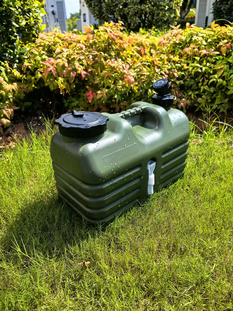 Outdoor Water Tank 10L - S-001