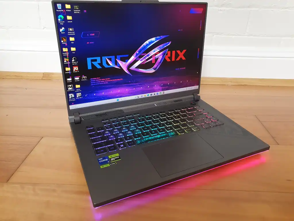 ASUS ROG Strix G16 Oyun Bilgisayarı